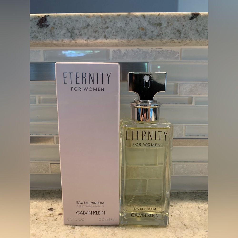 CALVIN KLEIN ETERNITY FOR WOMEN 3.3oz EDP (NWB)